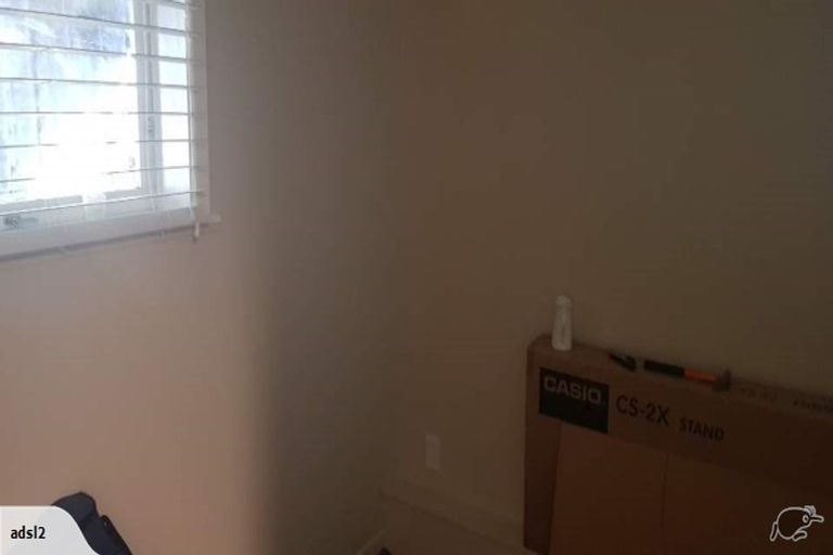 Photo of property in 44 Bayview Road, Browns Bay, Auckland, 0630