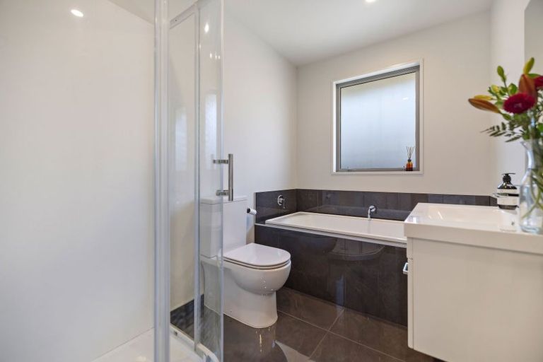 Photo of property in 41 Peterley Road, Lower Shotover, Queenstown, 9304