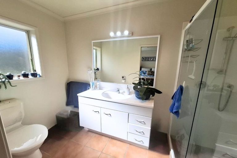 Photo of property in 21 Meridian Court, Oteha, Auckland, 0632