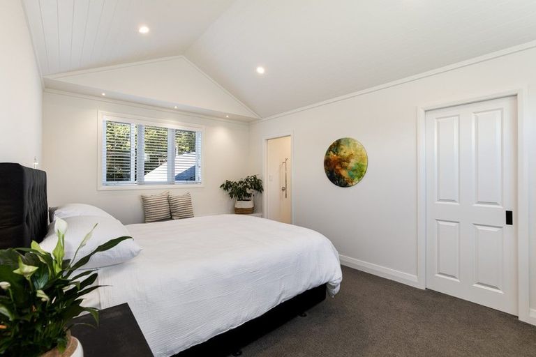 Photo of property in 22 Thornton Road, Cambridge, 3434