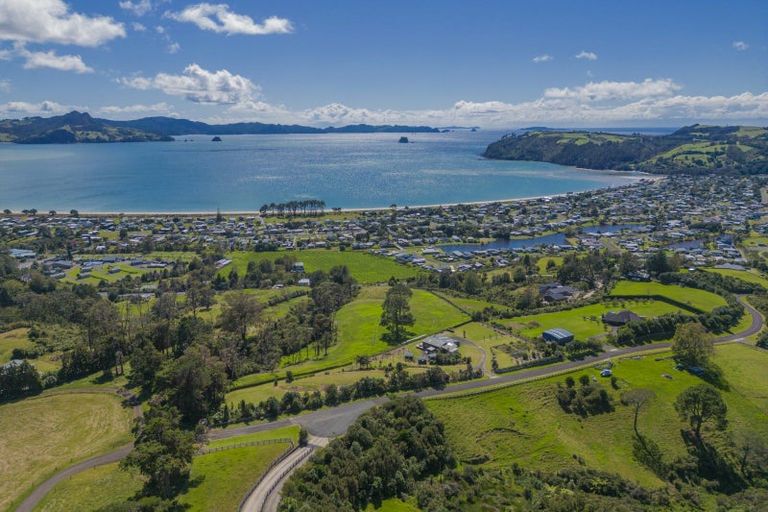 Photo of property in 60 Resolution Rise, Cooks Beach, Whitianga, 3591
