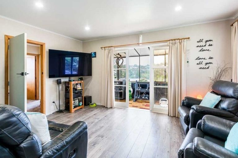 Photo of property in 23 Linwood Avenue, Forrest Hill, Auckland, 0620