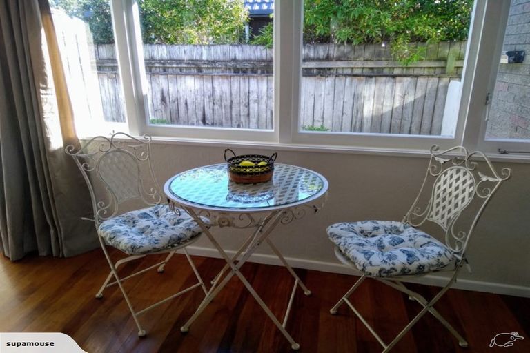 Photo of property in 1-20/27 Whites Line West, Woburn, Lower Hutt, 5010