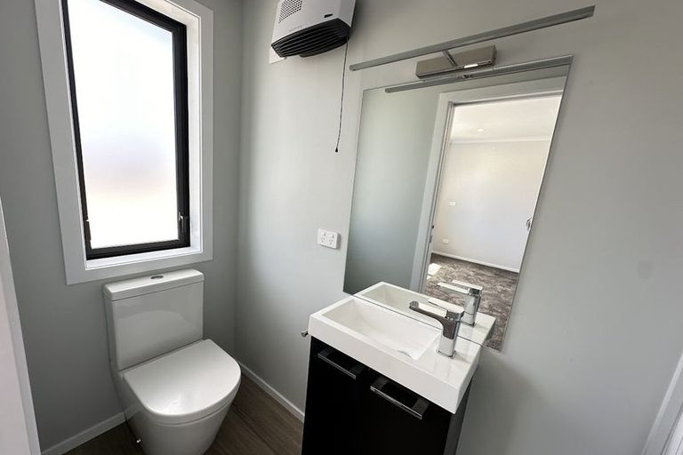 Photo of property in 30 Bee Lane, Whitby, Porirua, 5024