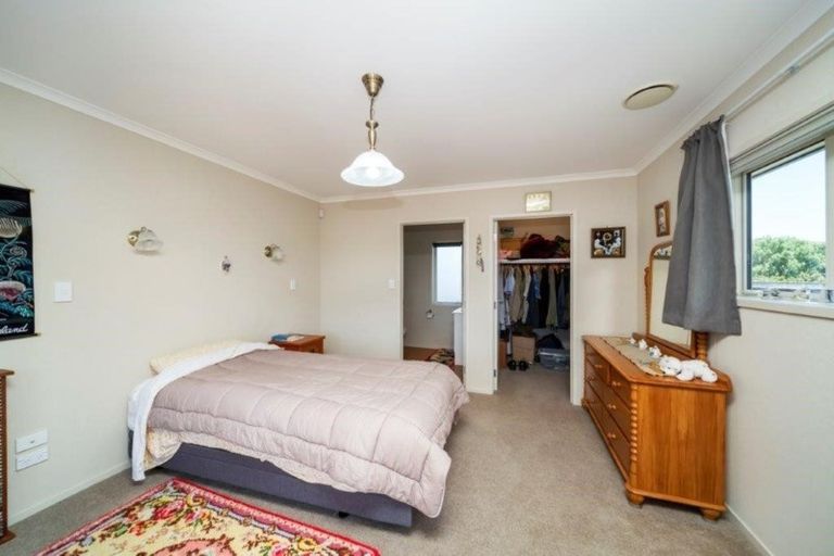 Photo of property in 303 Glover Road, Hawera, 4675