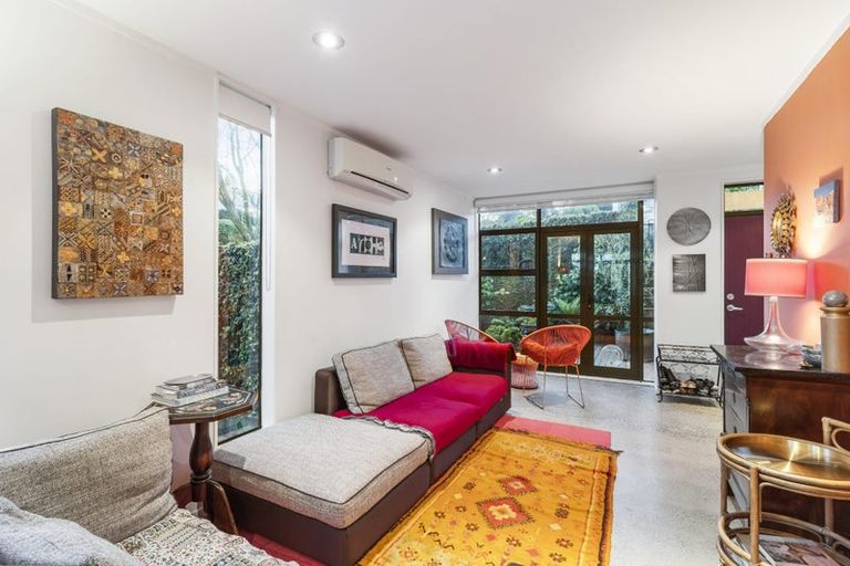 Photo of property in 4/16 Huron Street, Takapuna, Auckland, 0622