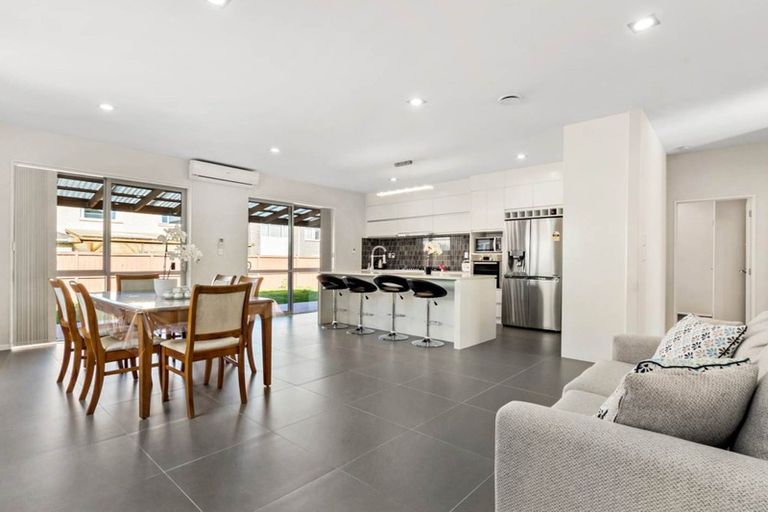 Photo of property in 147 Flat Bush School Road, Flat Bush, Auckland, 2019