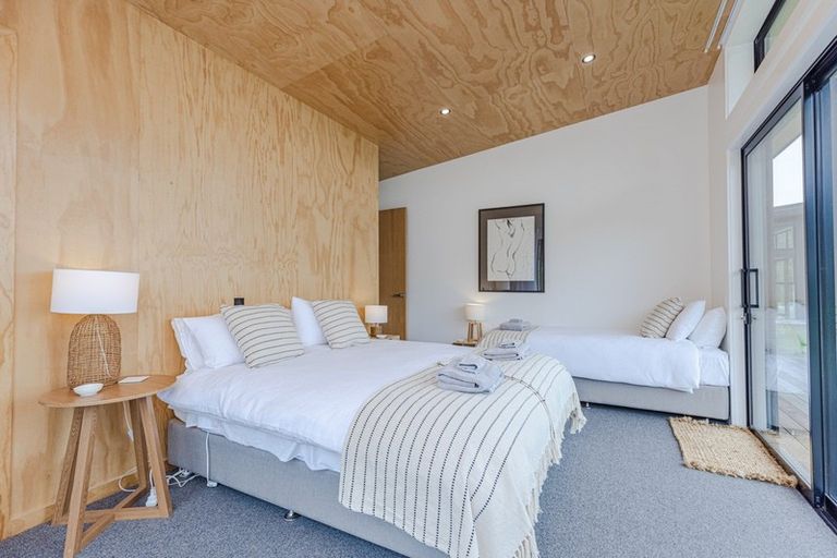 Photo of property in 360a Longbush Road, Hinakura, Masterton, 5884