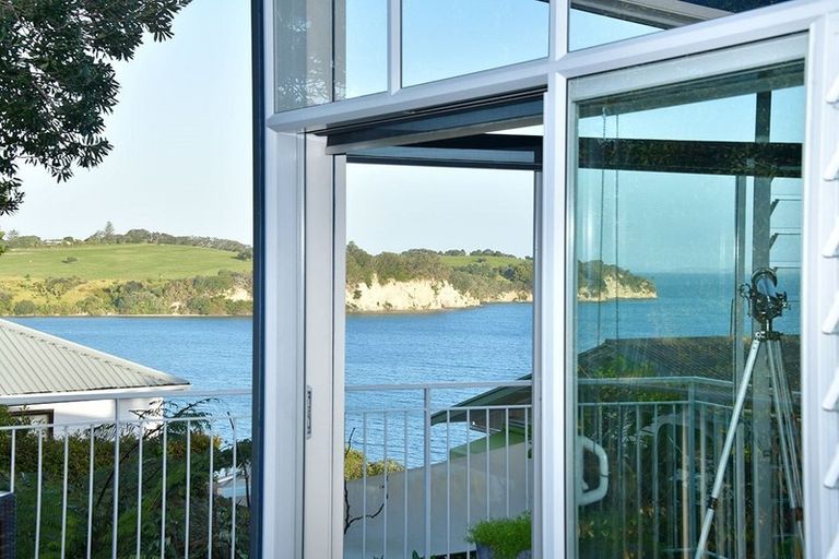 Photo of property in 52a Everard Avenue, Army Bay, Whangaparaoa, 0930