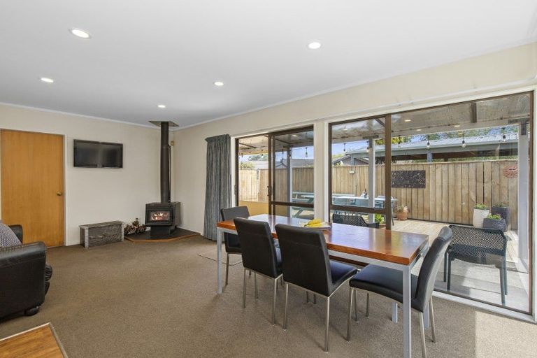 Photo of property in 19 Memphis Grove, Totara Park, Upper Hutt, 5018