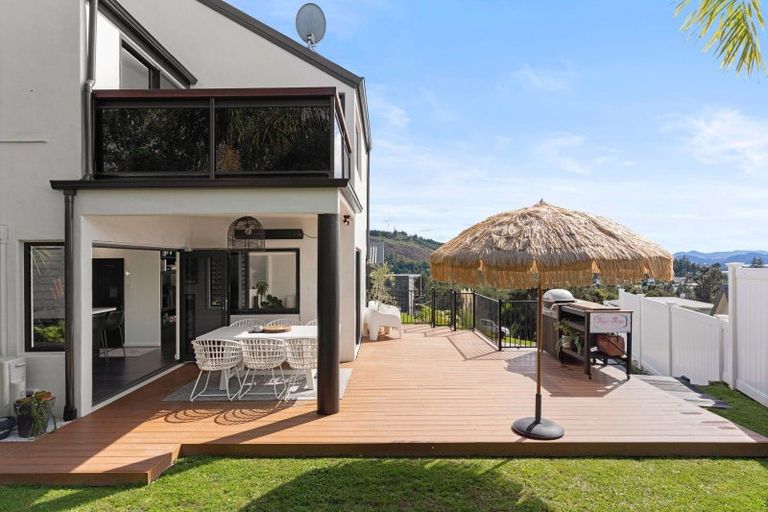 Photo of property in 107 Pacific View Drive, Whangamata, 3620