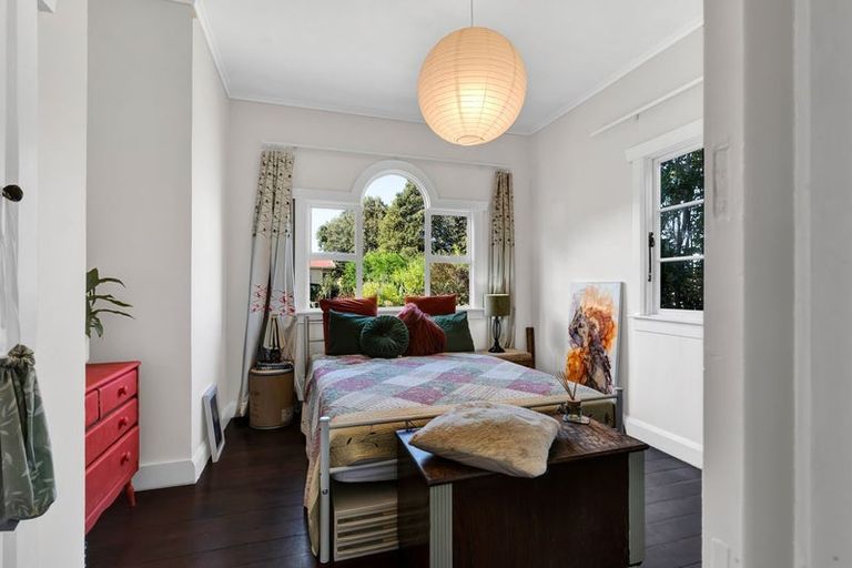 Photo of property in 87 South Road, Manaia, 4612