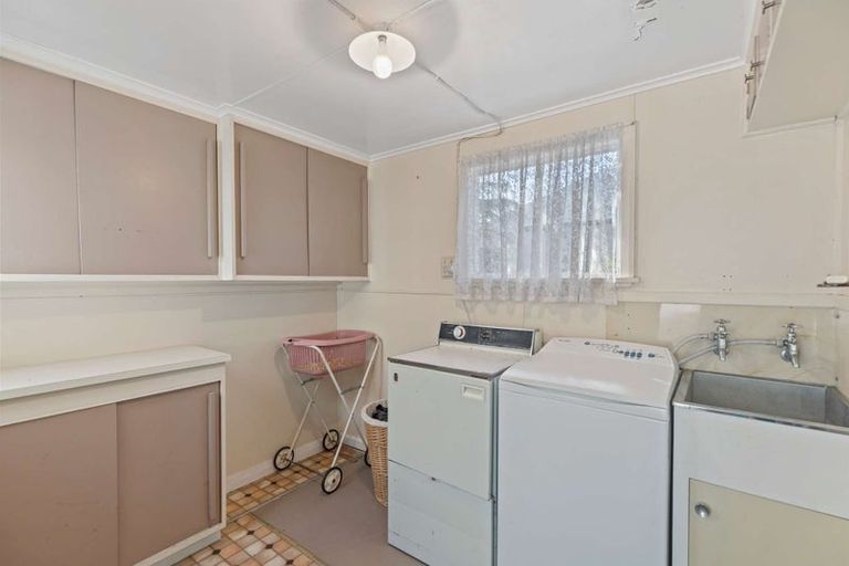 Photo of property in 104 Somme Parade, Aramoho, Whanganui, 4500