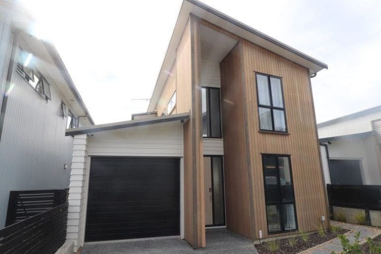 Photo of property in 68 Bomb Point Drive, Hobsonville, Auckland, 0616