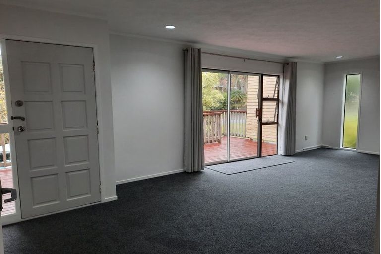 Photo of property in 4 Capricorn Place, Browns Bay, Auckland, 0630