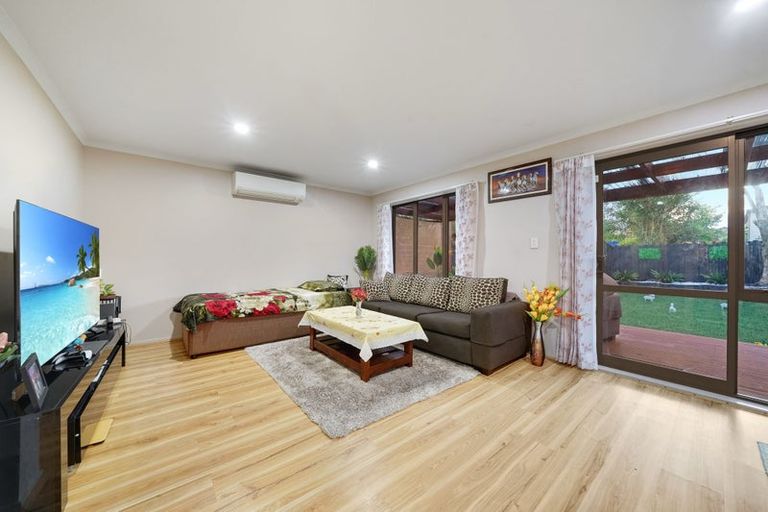 Photo of property in 18 Chapel Road, Flat Bush, Auckland, 2019