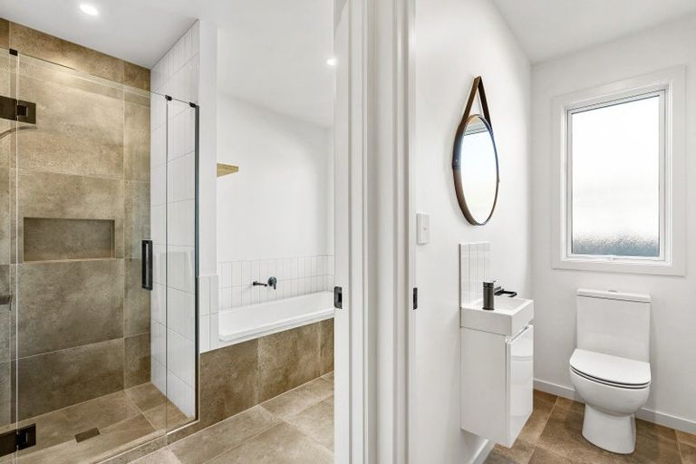 Photo of property in 12 Hikawera Drive, Frimley, Hastings, 4120