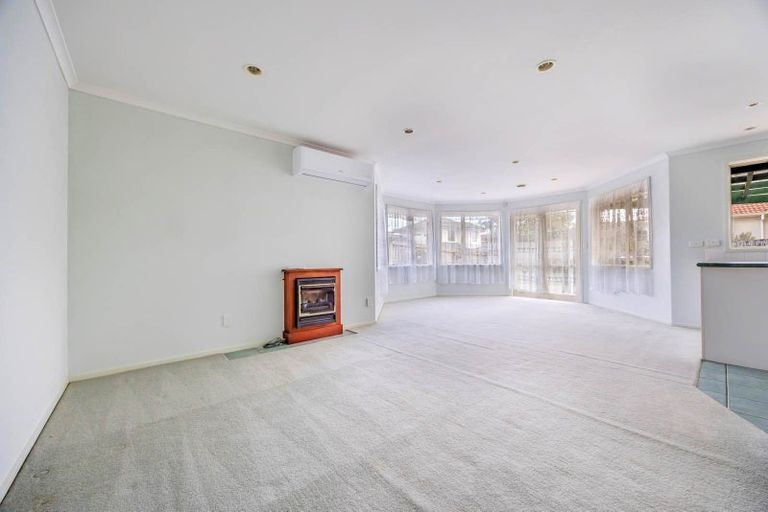 Photo of property in 22 Mahoney Drive, Albany, Auckland, 0632