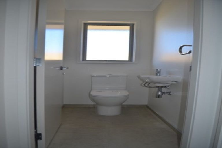 Photo of property in 85 Te Kio Crescent, Papamoa Beach, Papamoa, 3118