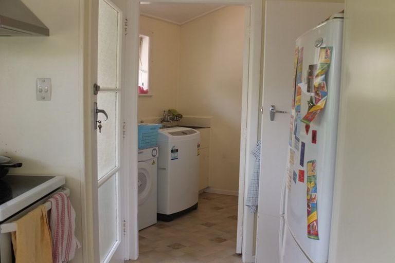 Photo of property in 27 Bernard Street, Chedworth, Hamilton, 3210