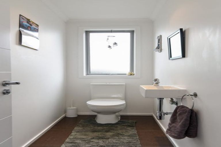 Photo of property in 12 William James Close, Mosgiel, 9024