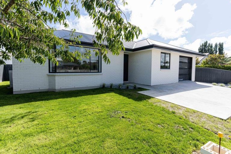 Photo of property in 1 Lancewood Avenue, Feilding, 4702