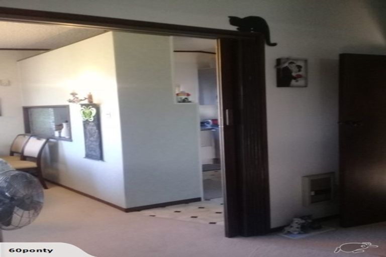 Photo of property in 11 Goodger Street, Waipukurau, 4200