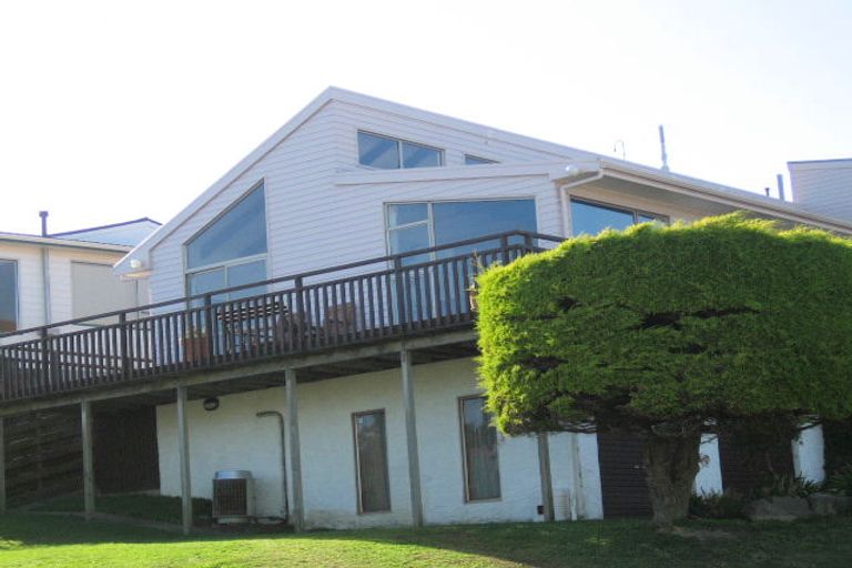 Photo of property in 64 Pope Street, Camborne, Porirua, 5026