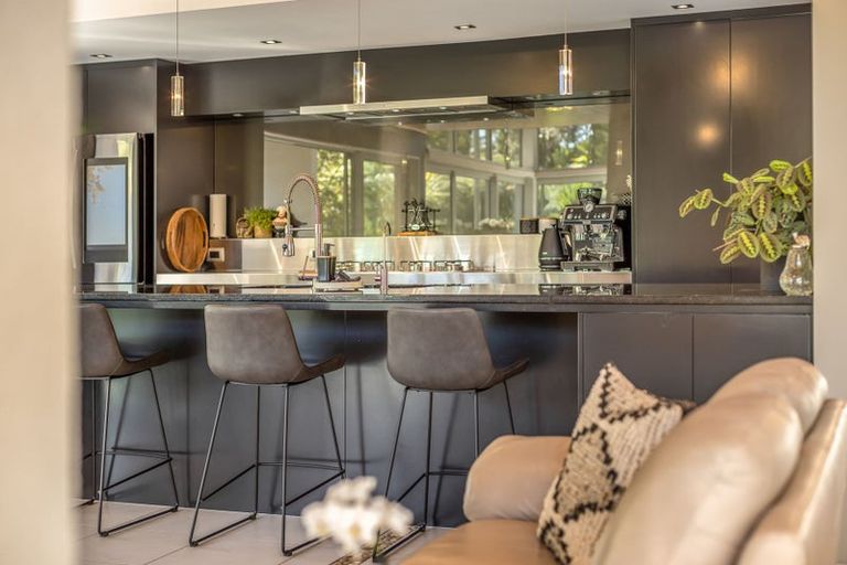 Photo of property in 124 Maui Pomare Road, Nikau Valley, Paraparaumu, 5032