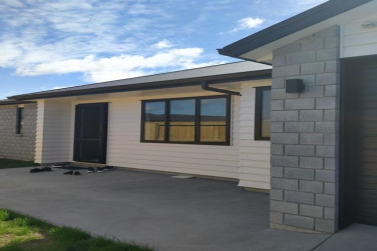 Photo of property in 5 Kaitaka Way, Papamoa, 3118