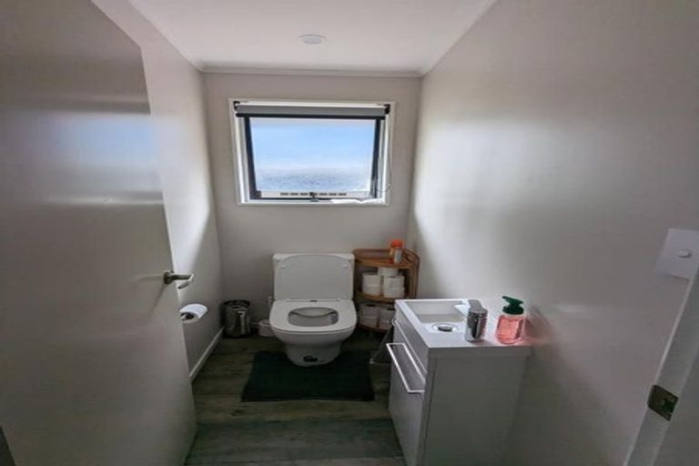 Photo of property in 79a Martin Road, Paraparaumu Beach, Paraparaumu, 5032