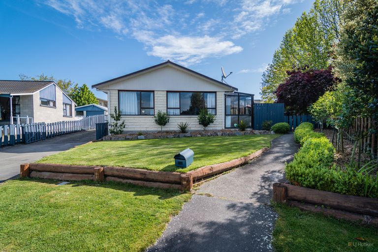 Photo of property in 12 Sawdon Place, Gleniti, Timaru, 7910