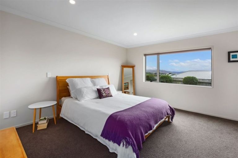 Photo of property in 4 Gennaker Lane, Whitby, Porirua, 5024