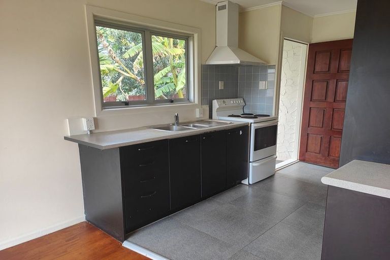 Photo of property in 38 Durham Street, Te Atatu Peninsula, Auckland, 0610