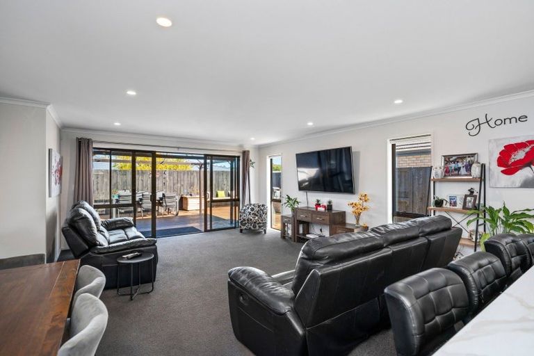 Photo of property in 11 Eastbank Drive, Katikati, 3129