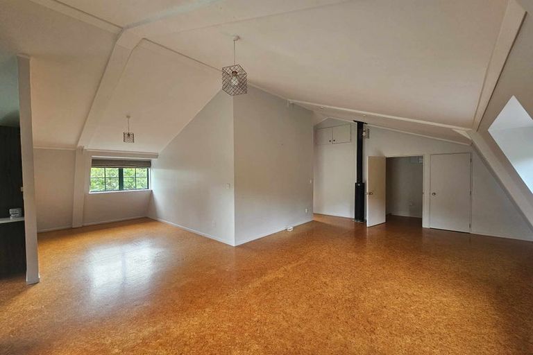 Photo of property in 42 Walker Road West, Aongatete, 3178