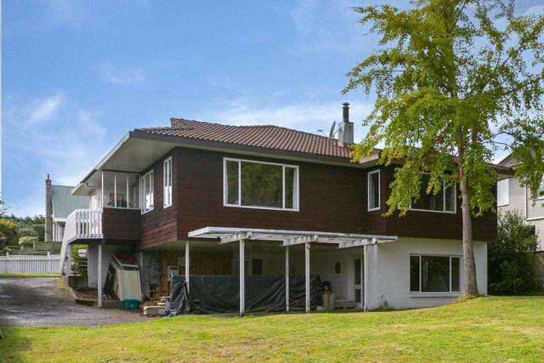 Photo of property in 39 Chesham Avenue, Waipahihi, Taupo, 3330