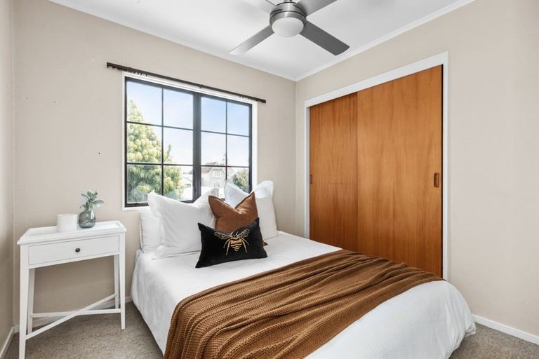 Photo of property in 2/409 Knight Street, Hastings, 4122