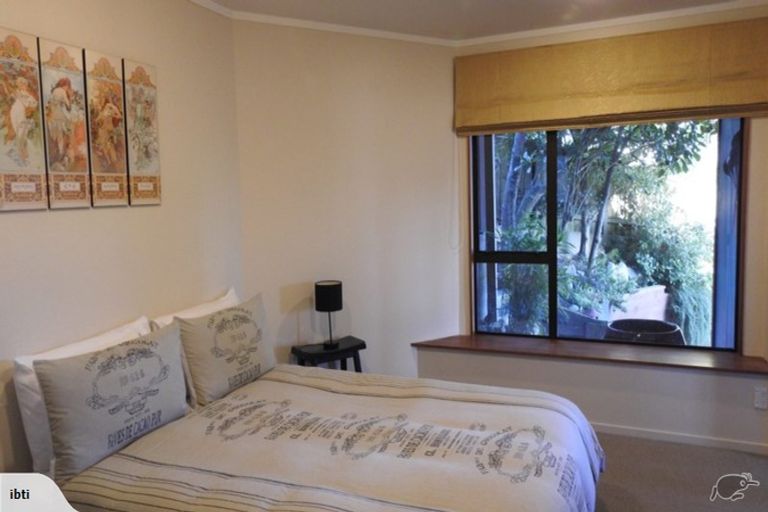 Photo of property in 12 Doon Grove, Papakowhai, Porirua, 5024