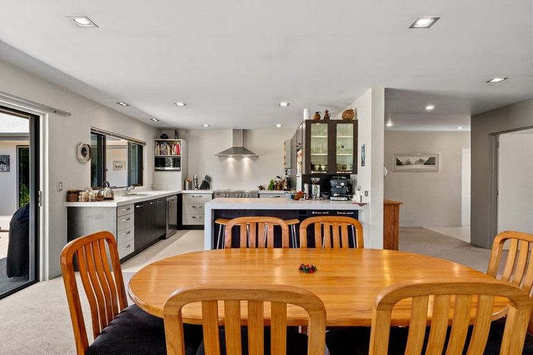 Photo of property in 44 Onslow Road, Lake Hayes, Queenstown, 9304