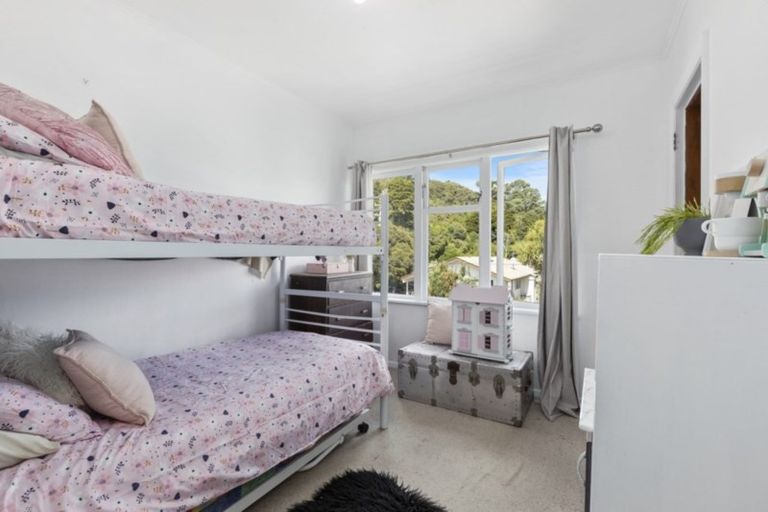 Photo of property in 28 Eldon Grove, Taita, Lower Hutt, 5019