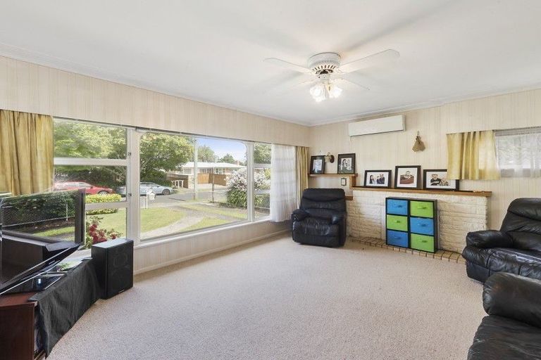 Photo of property in 16 Rutherford Street, Chedworth, Hamilton, 3210