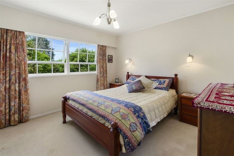 Photo of property in 7 Jessmae Place, Hillcrest, Auckland, 0627