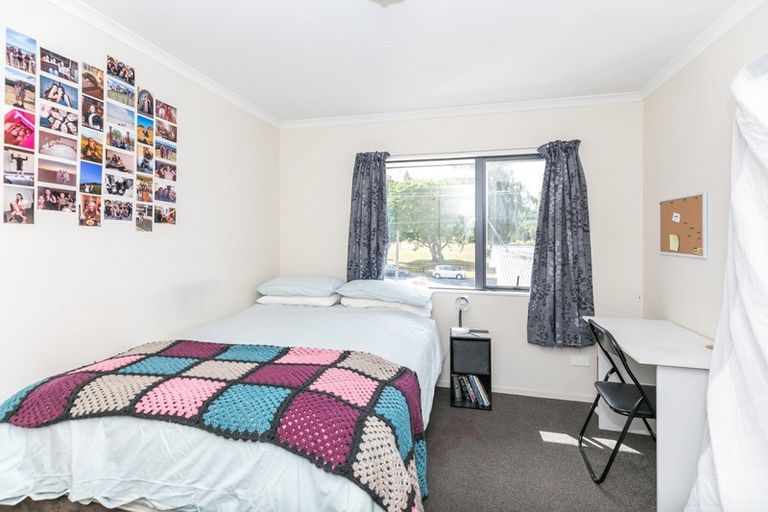 Photo of property in 2/179 Knighton Road, Hillcrest, Hamilton, 3216