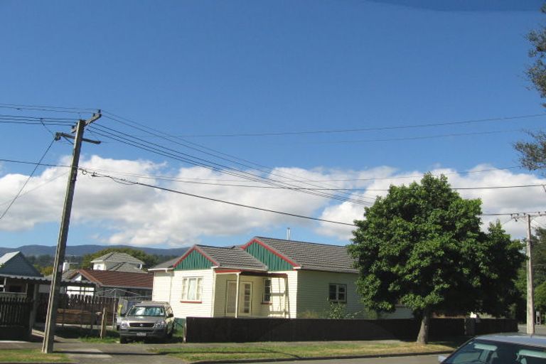 Photo of property in 13 Richmond Street, Wallaceville, Upper Hutt, 5018