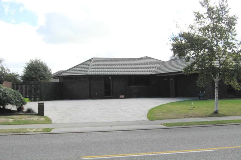 Photo of property in 8 Lowes Road, Rolleston, 7614