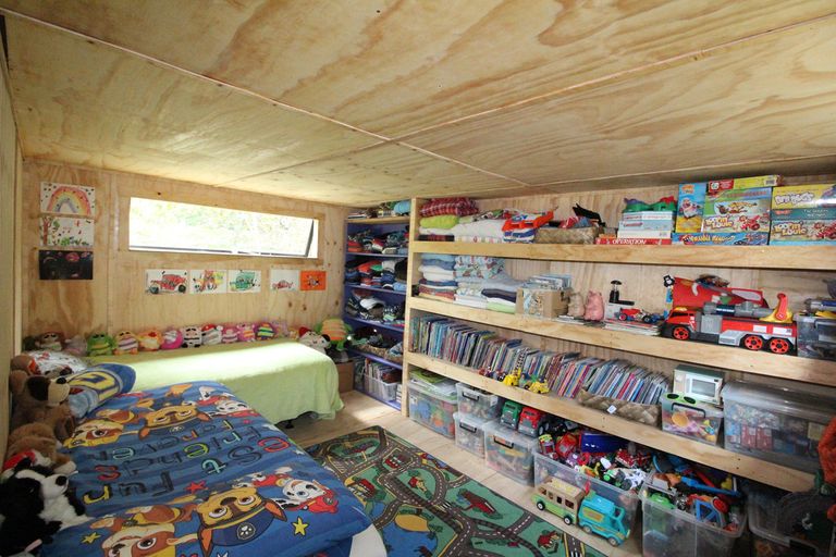 Photo of property in 21 Farm Street, Lumsden, 9730