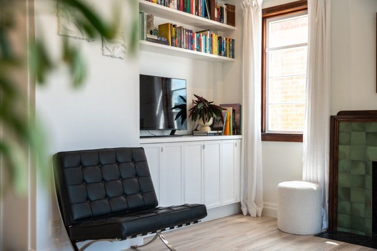 Photo of property in Norton Flats, 3/302 Willis Street, Aro Valley, Wellington, 6011