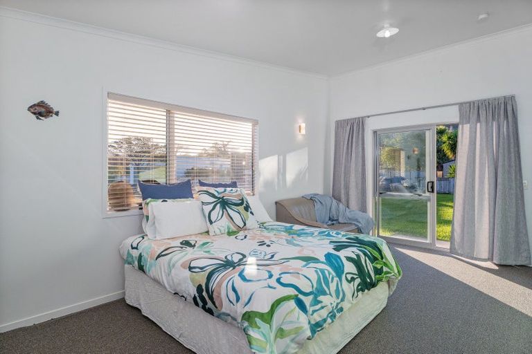 Photo of property in 20 Captain Wood Avenue, Whitianga, 3510