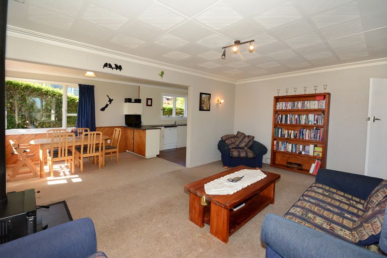 Photo of property in 15 Bell Crescent, Concord, Dunedin, 9018